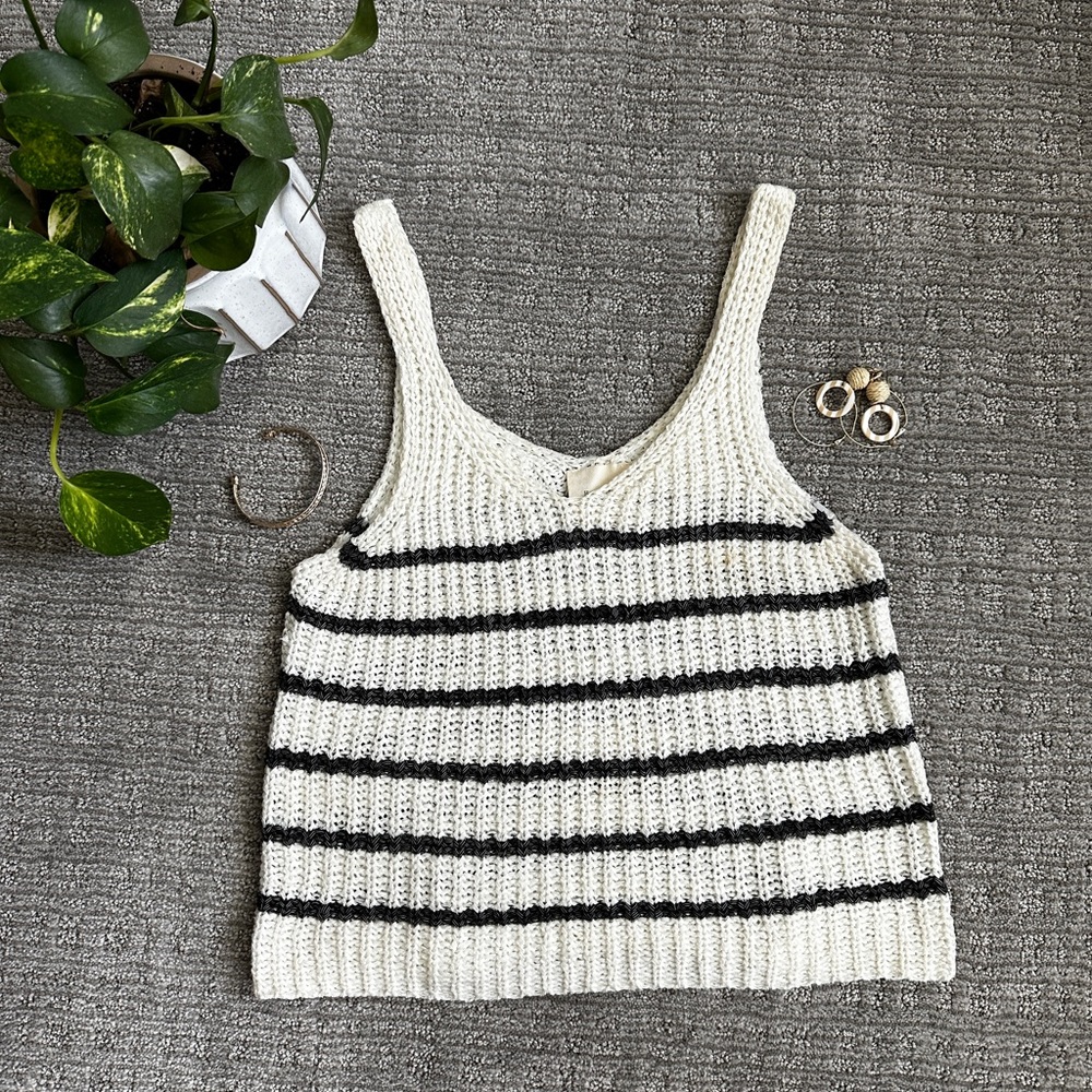 Francesca’s knit summer top